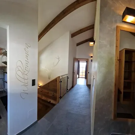 Wildererhuette Helmut *